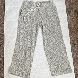 Lou & Grey Heathered Gray Joggers